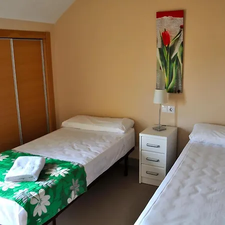 Brisas C8, ático, 3 Dormitorios, Playa A 50m, By Bookindenia Apartamento